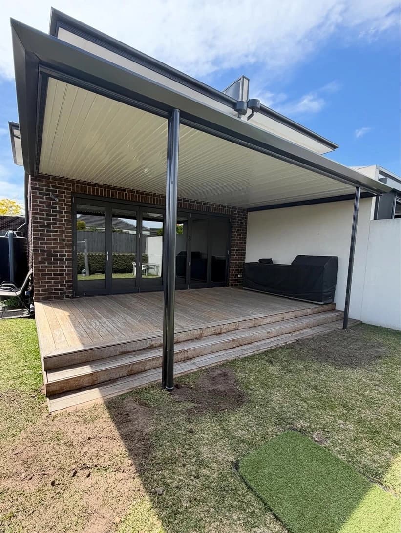 Stratco Outback Flat Patio with smooth ceiling finish and Colorbond roofing